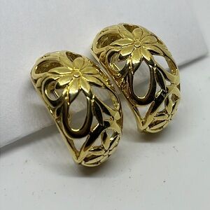 Vintage Avon Summer Garden Half Hoop Unsigned 1991 Clip On Earrings